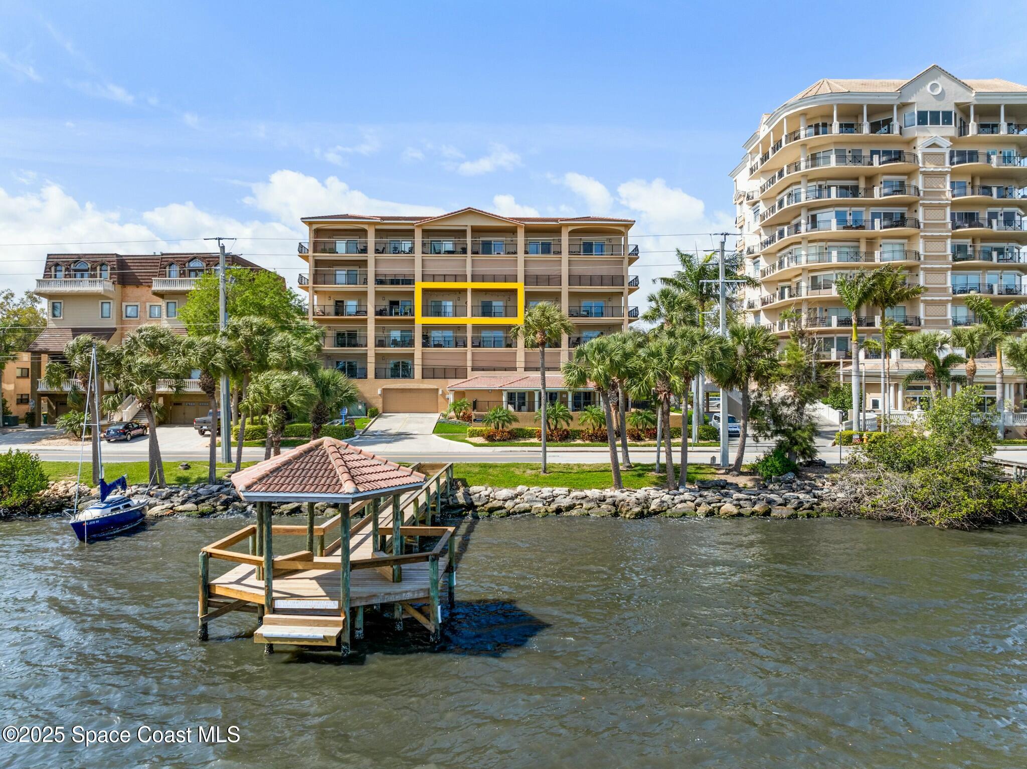 29 Riverside Drive 402