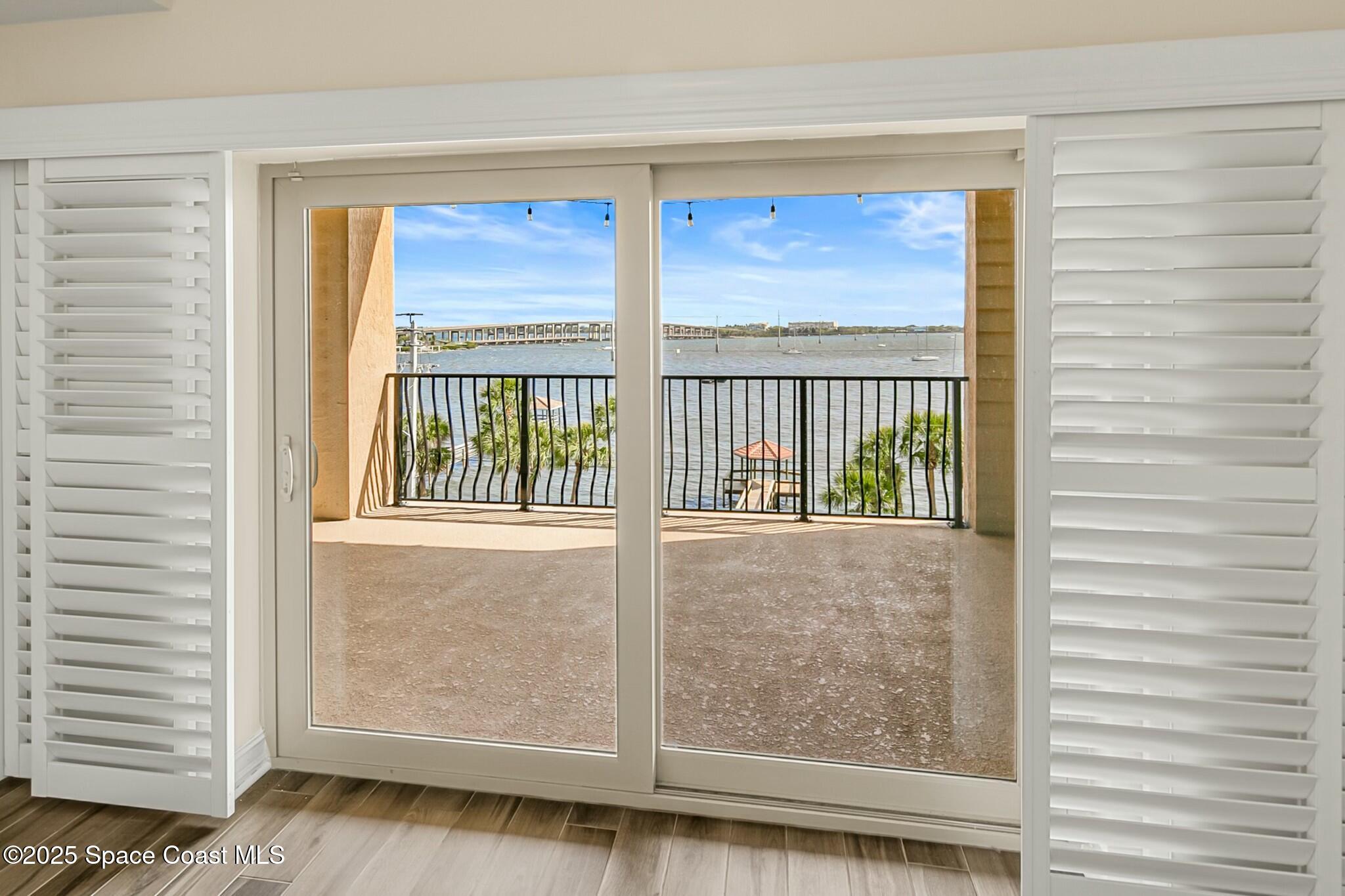 29 Riverside Drive 402