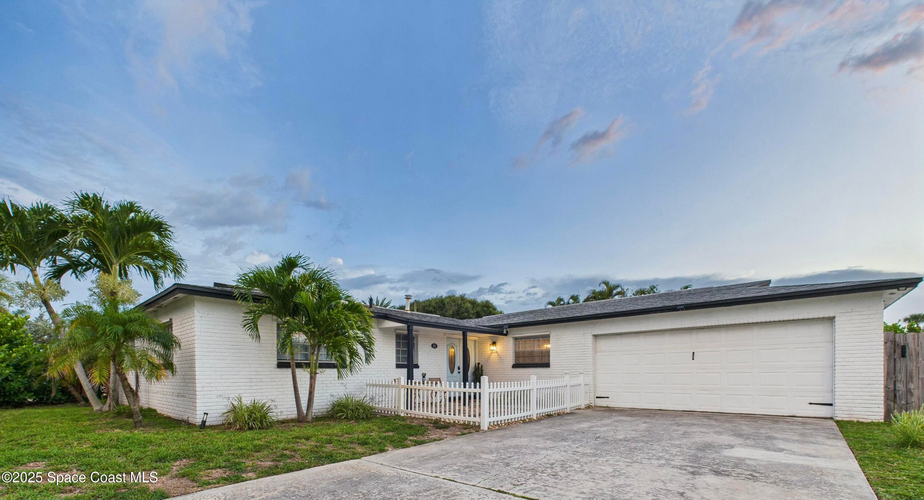 929 Bluewater Drive