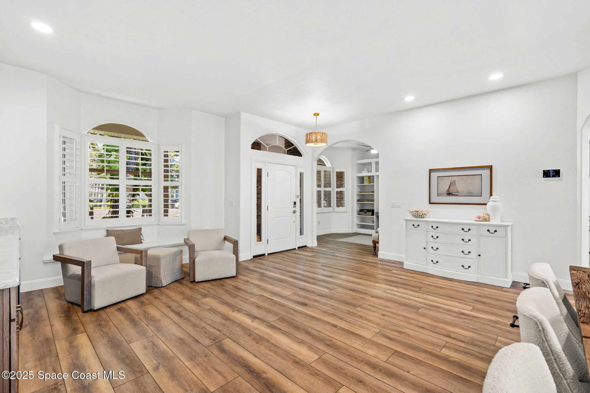 2115 River Oaks Court
