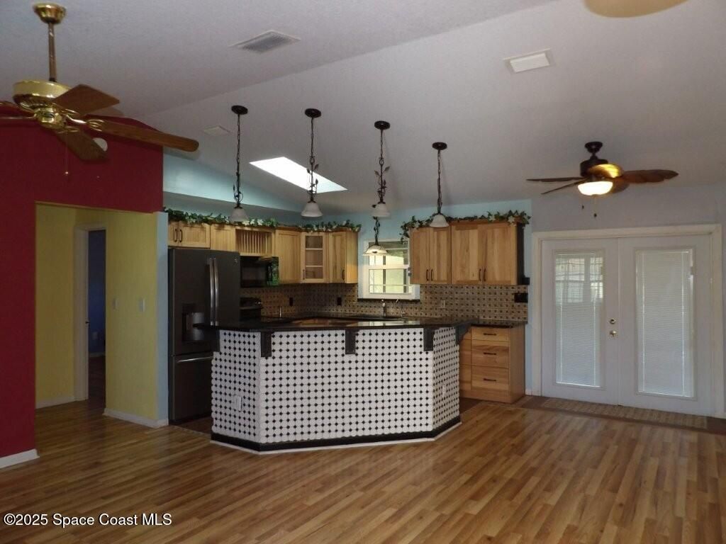 Photo of 916 Le Baron Street SW, Palm Bay, FL 32908 (MLS # 1058676)