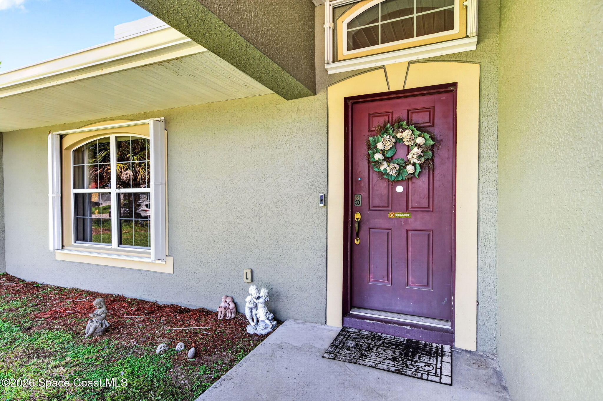 449 Cellini Avenue NE