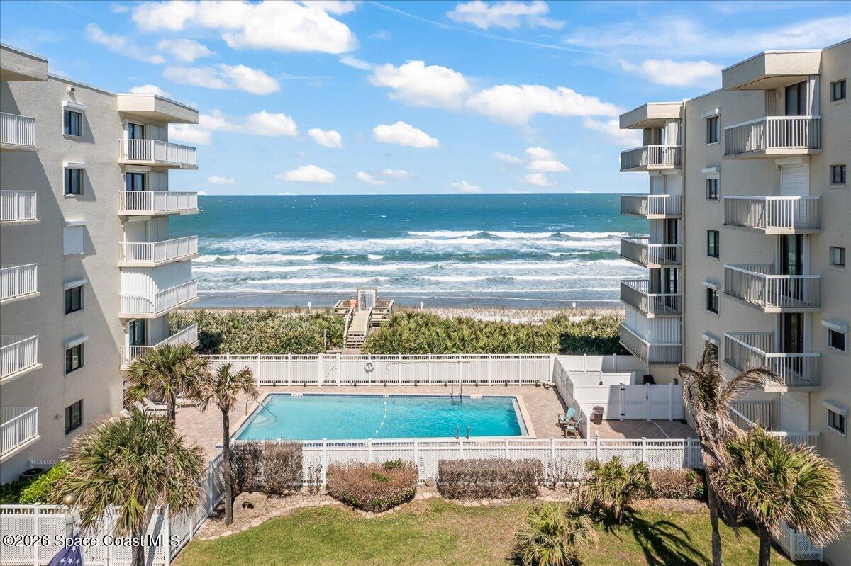 407 Jimmy Buffett Memorial Highway 411