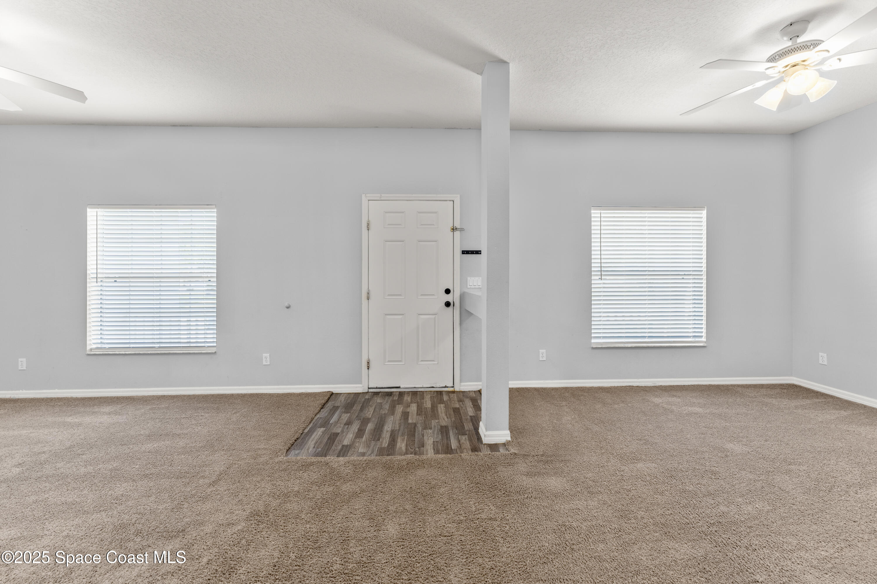 410 Eldron Boulevard SE