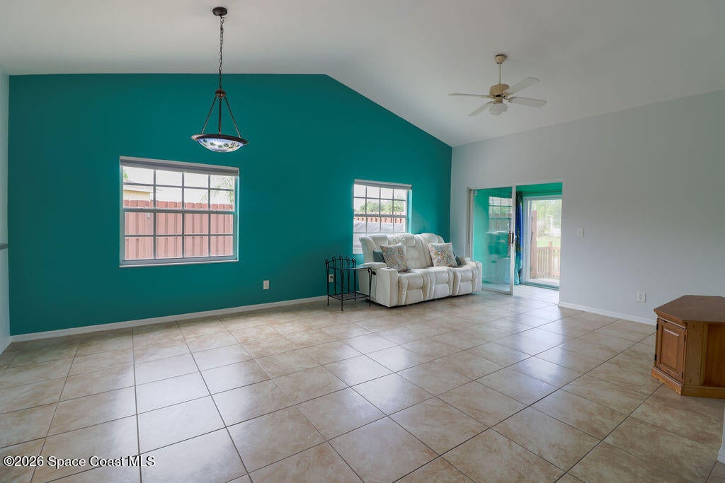 907 Bimini Avenue