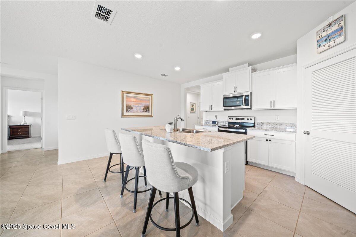 7275 Topaz Drive