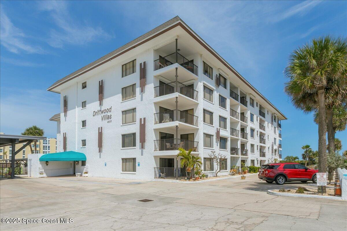 4600 Ocean Beach Boulevard 202