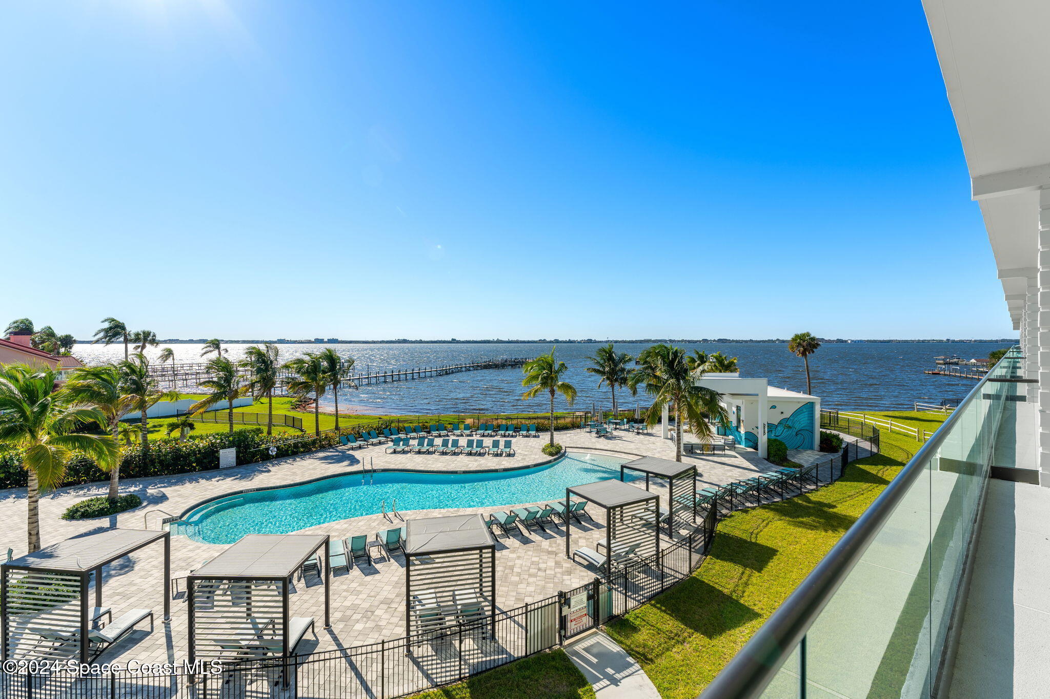 225 Strand Drive 301