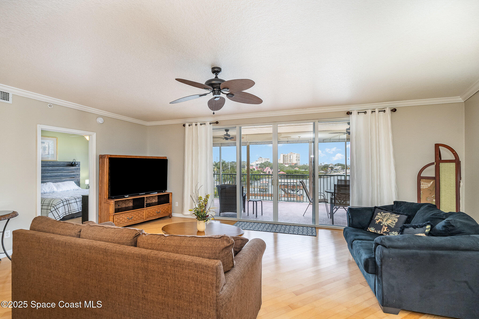 100 Riverside Drive 403