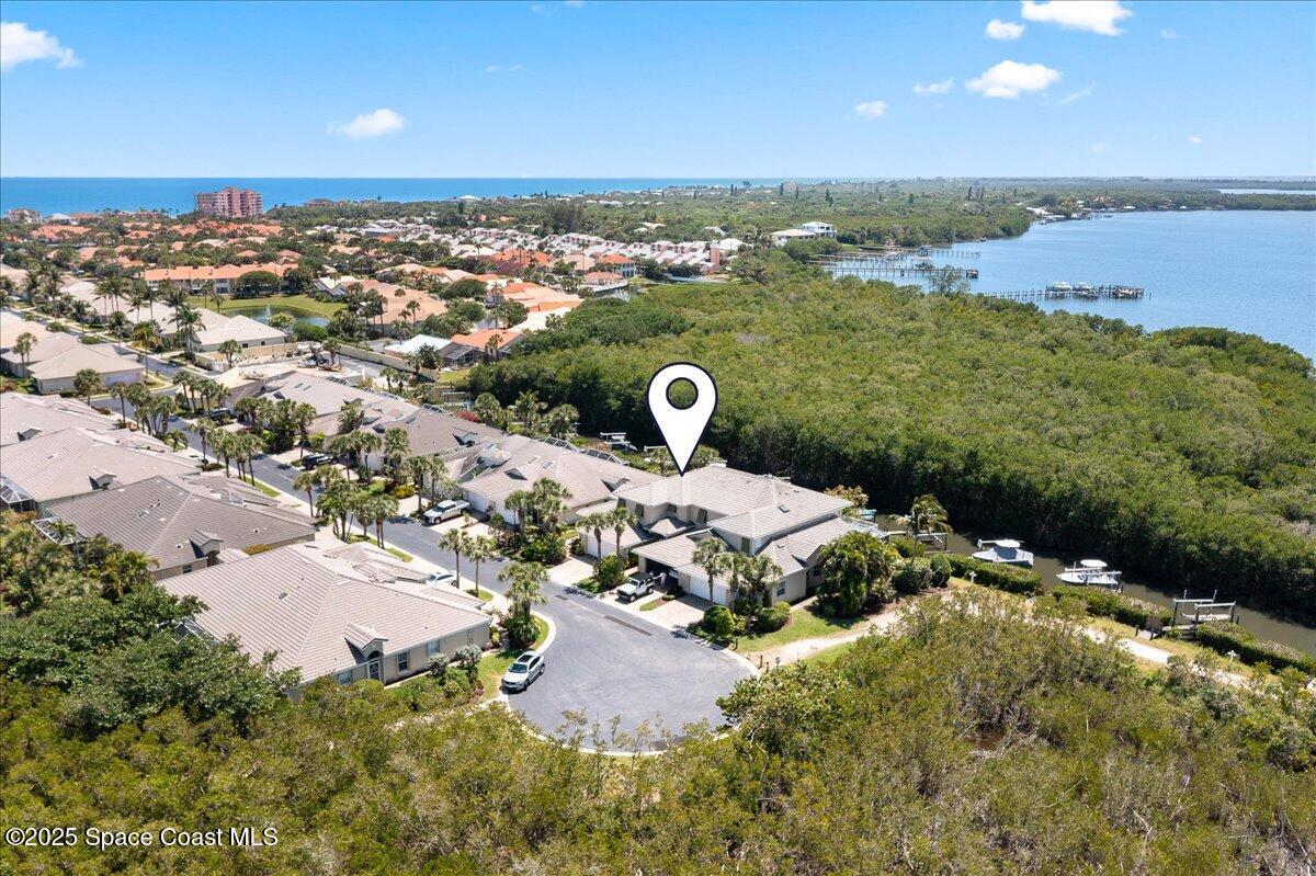 511 Moray Place