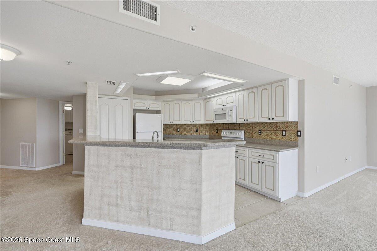 820 Del Rio Way 301