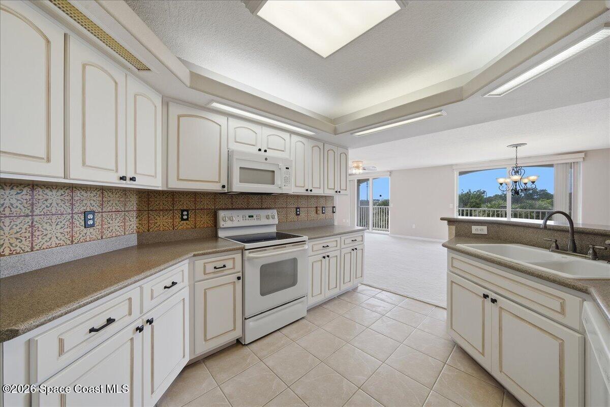 820 Del Rio Way 301