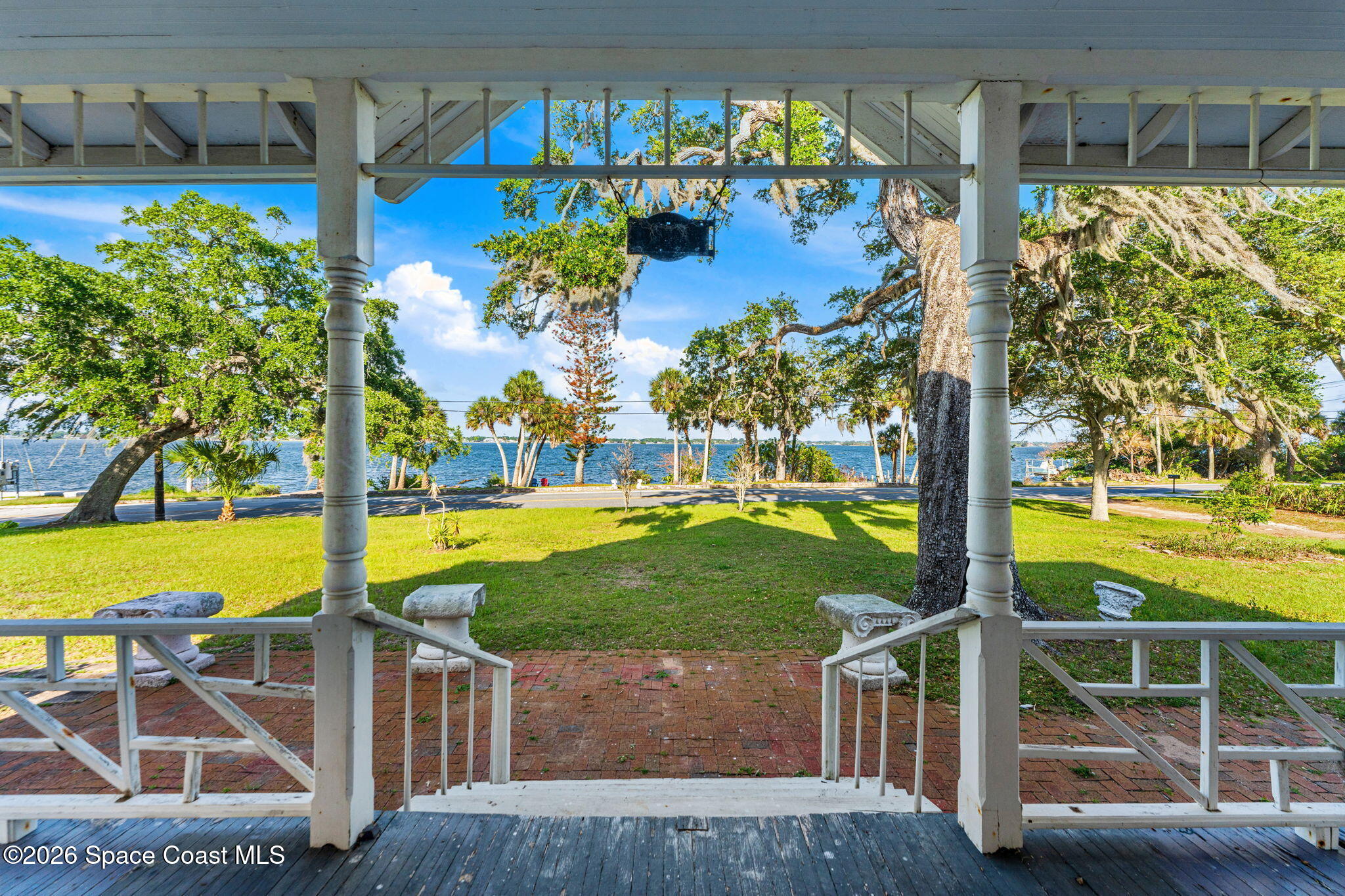 1101 Rockledge Drive