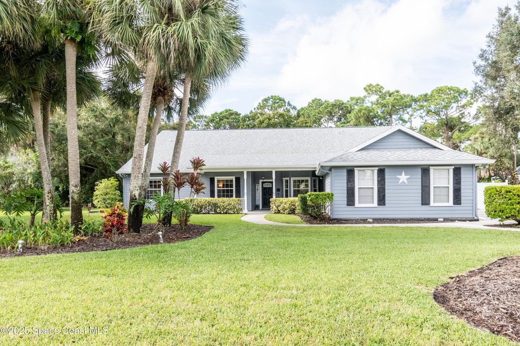 Photo of 149 Dellwood Court SE, Palm Bay, FL 32909 (MLS # 1057852)