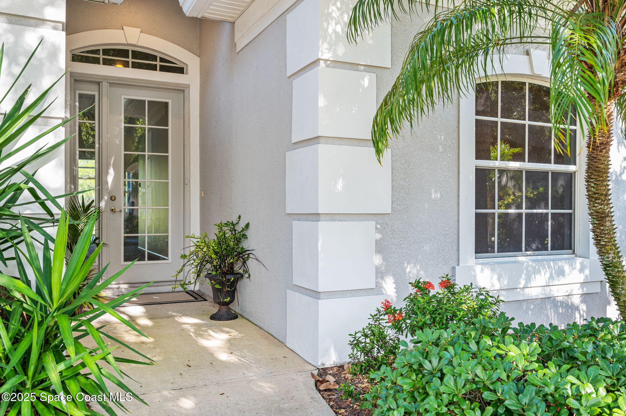 2705 Village Lane