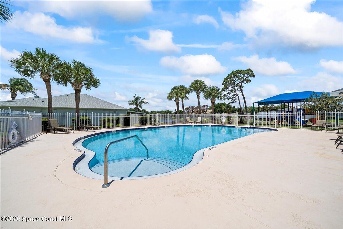 3350 Deer Lakes Drive