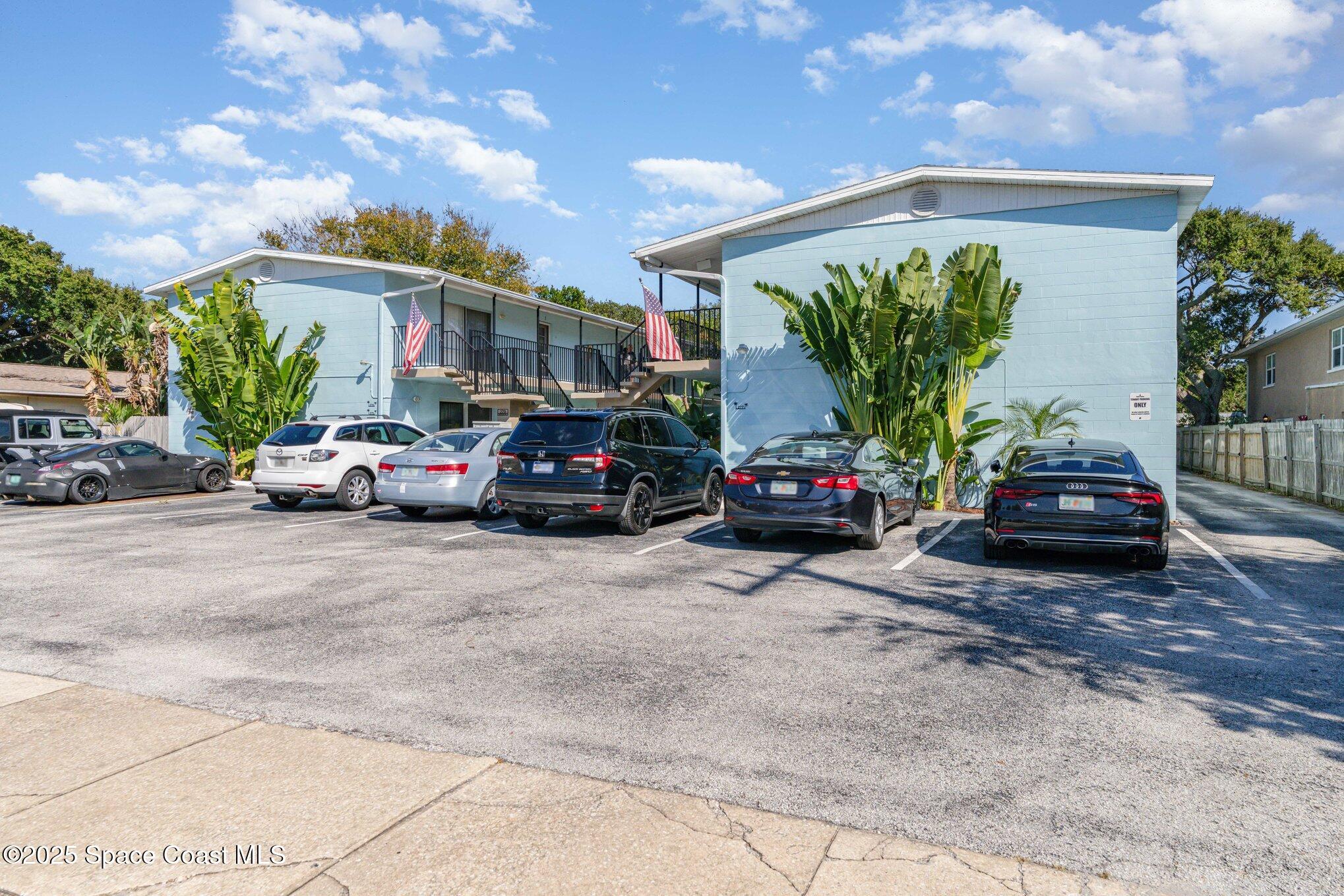 277 S Brevard Avenue 2-4