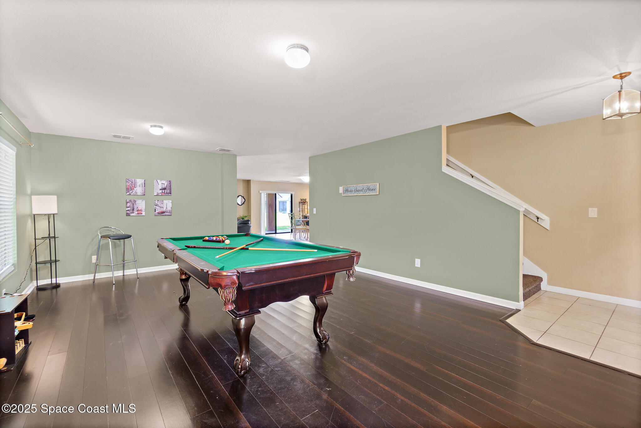 285 Dryden Circle