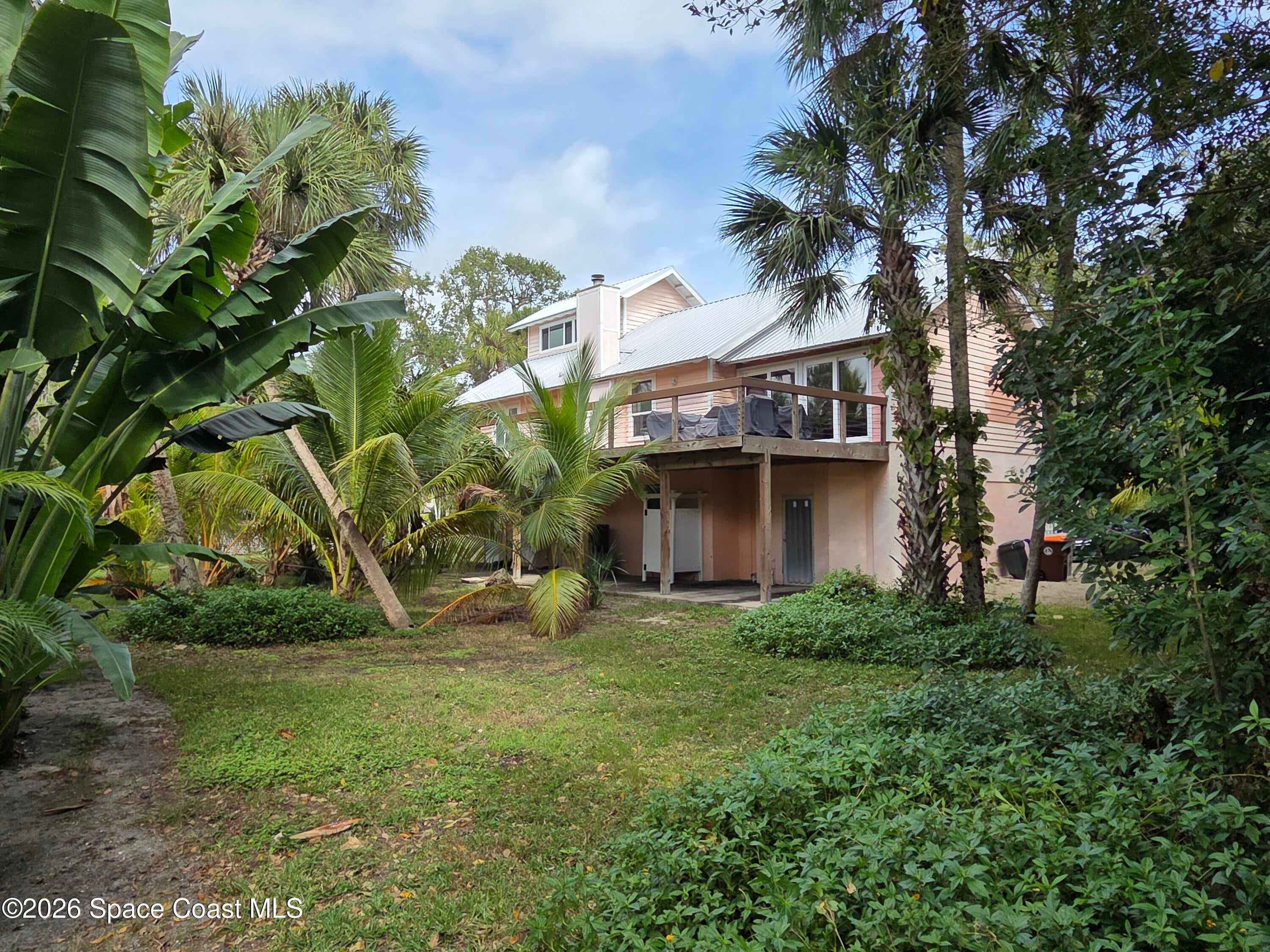 385 Live Oak Drive