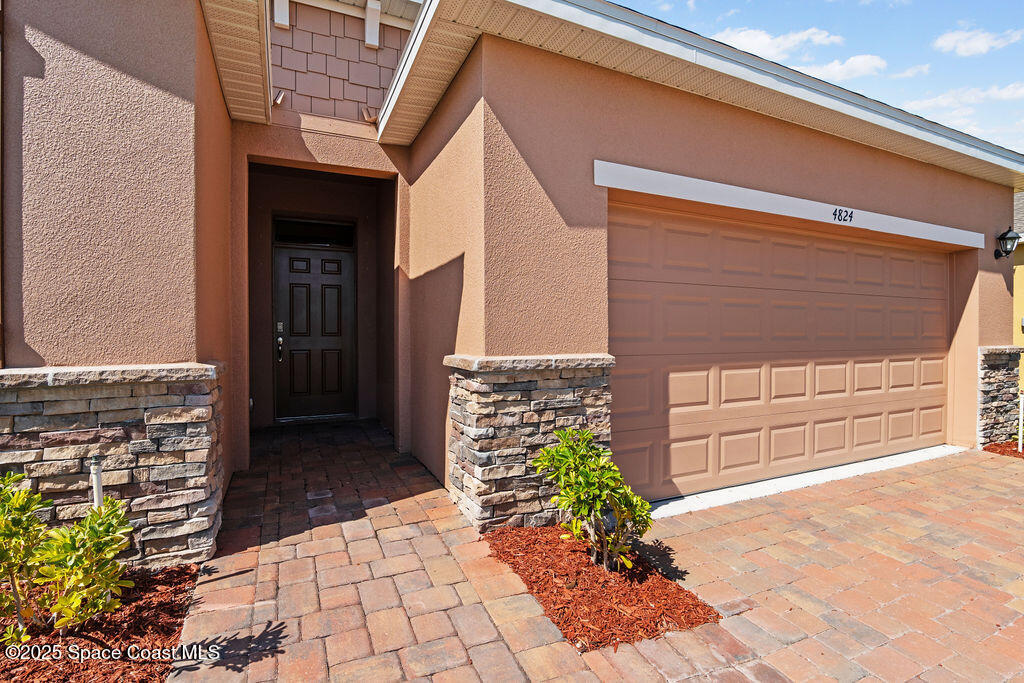 4824 Amasa Circle