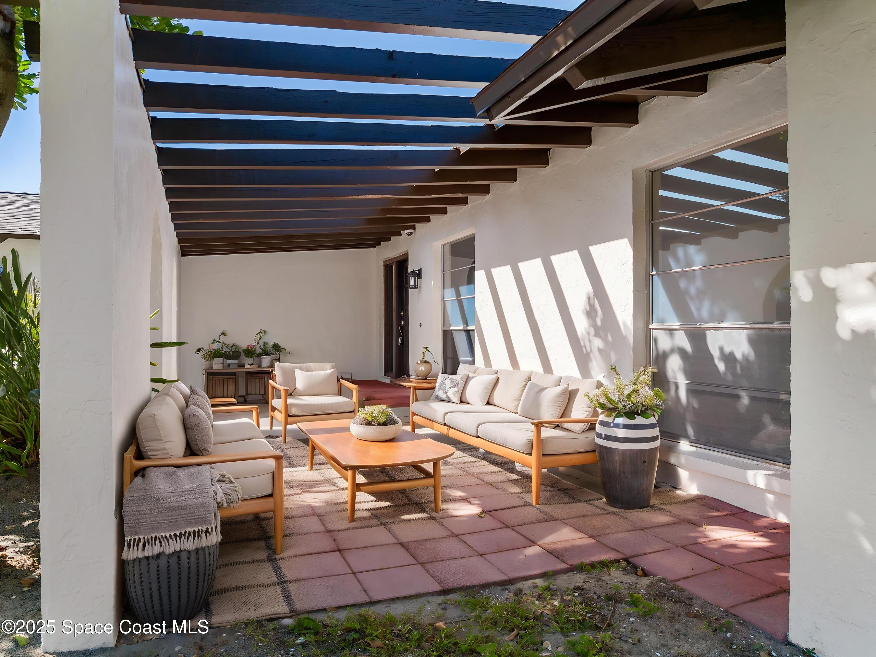 724 Puesta Del Sol Plaza