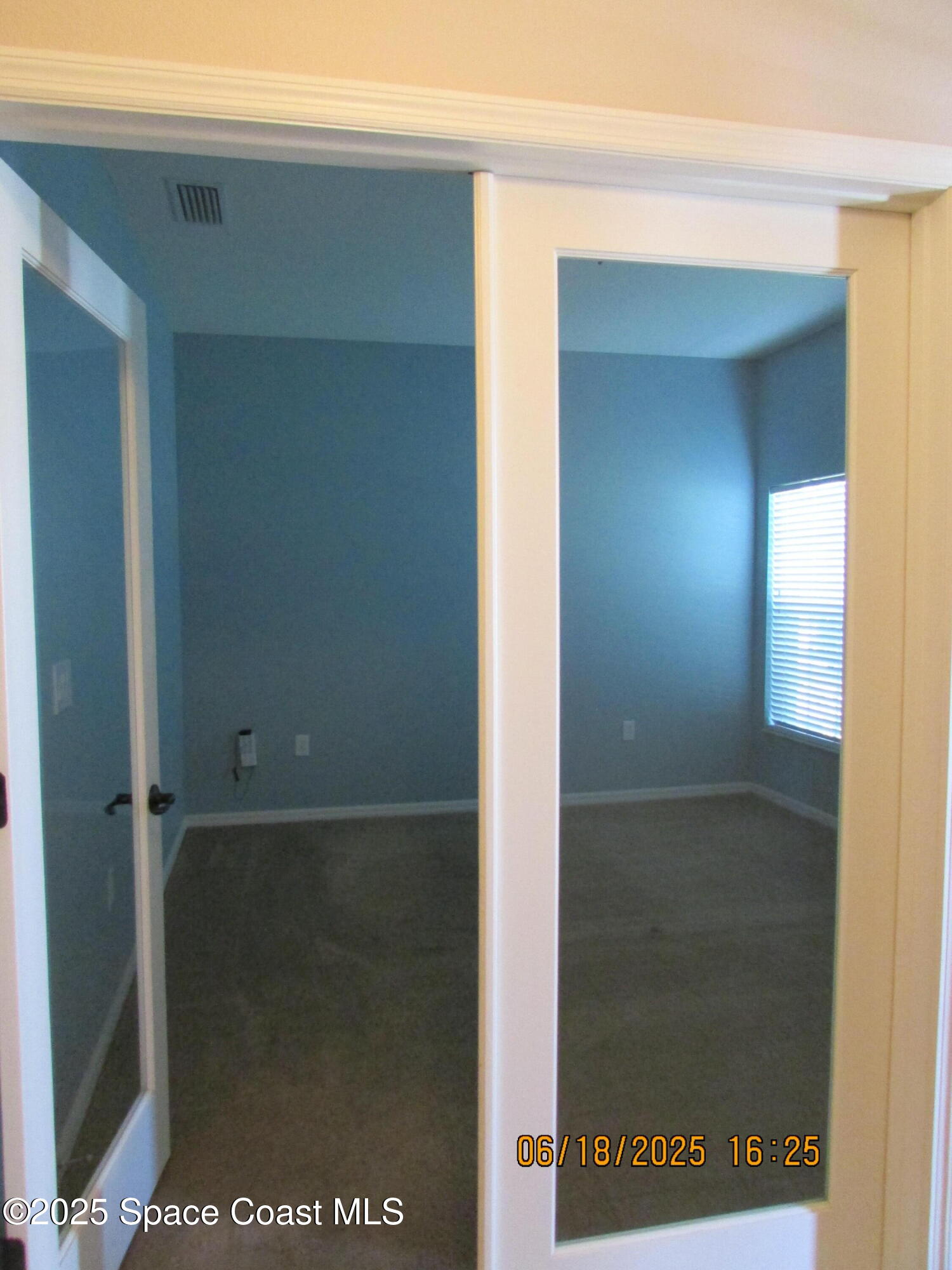 1708 Maeve Circle