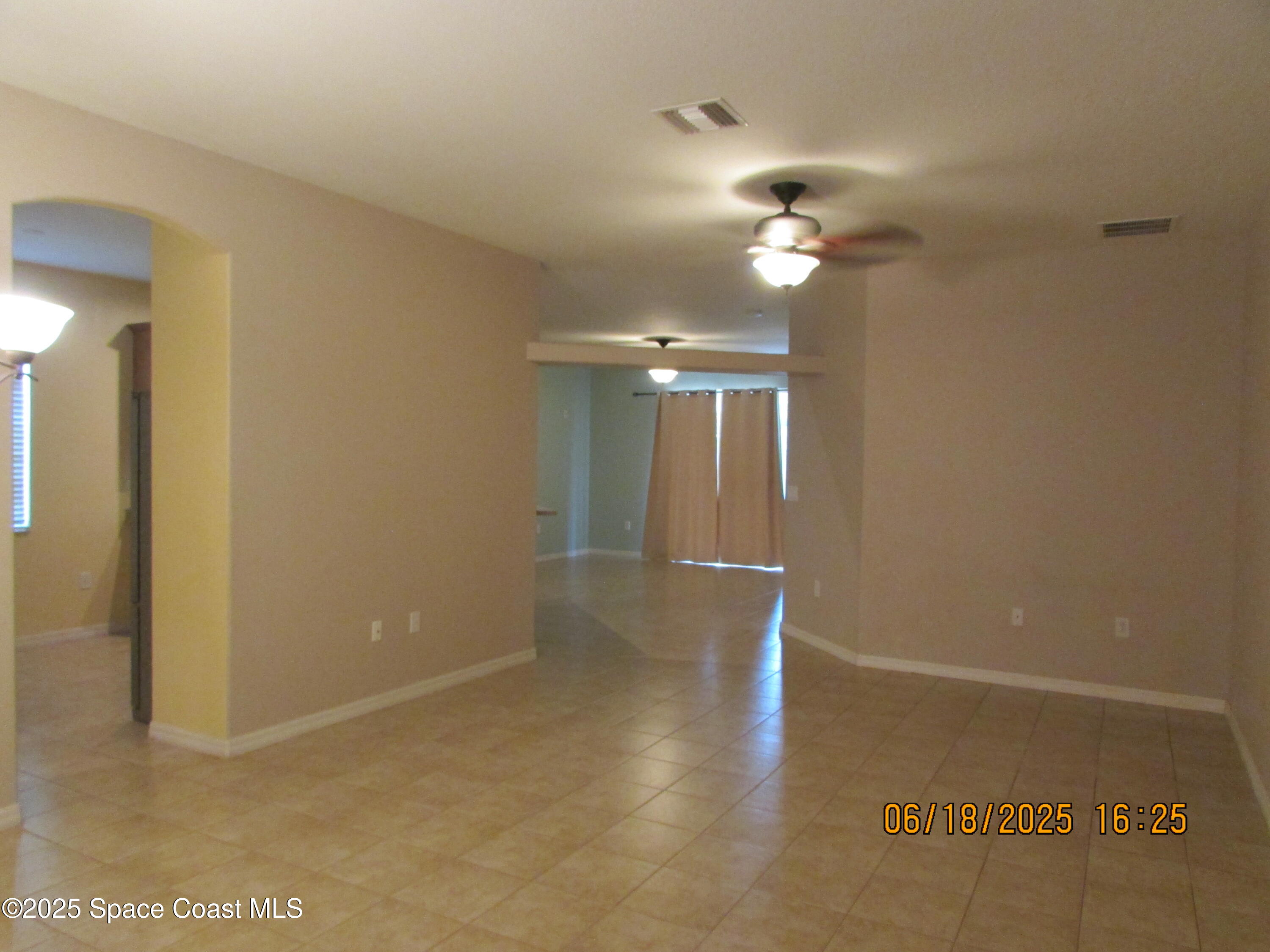 1708 Maeve Circle