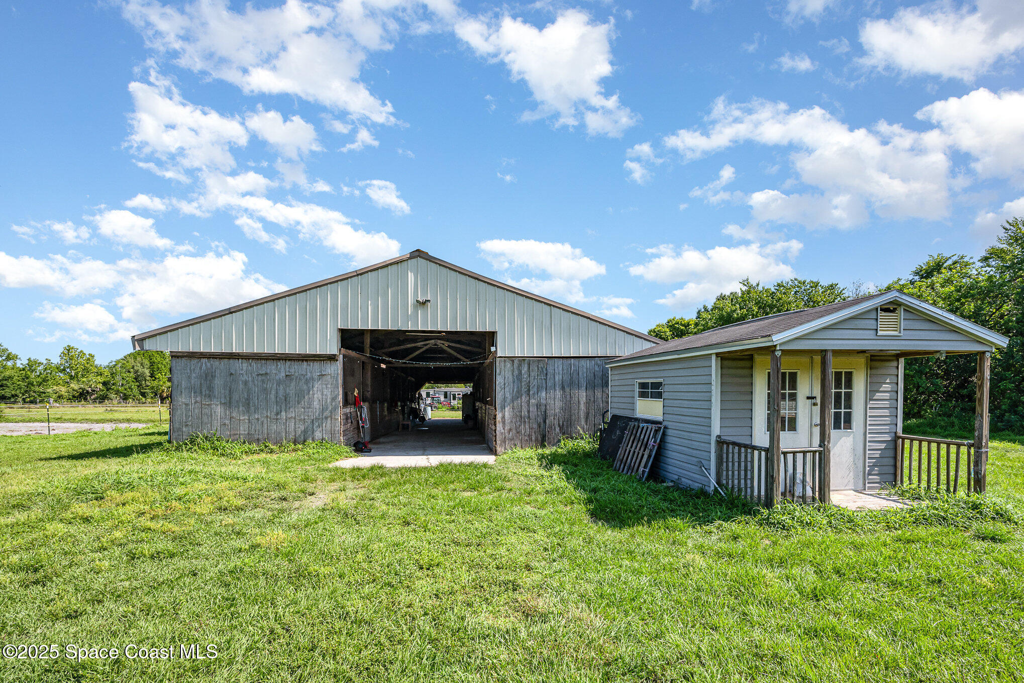 2675 Brockett Road
