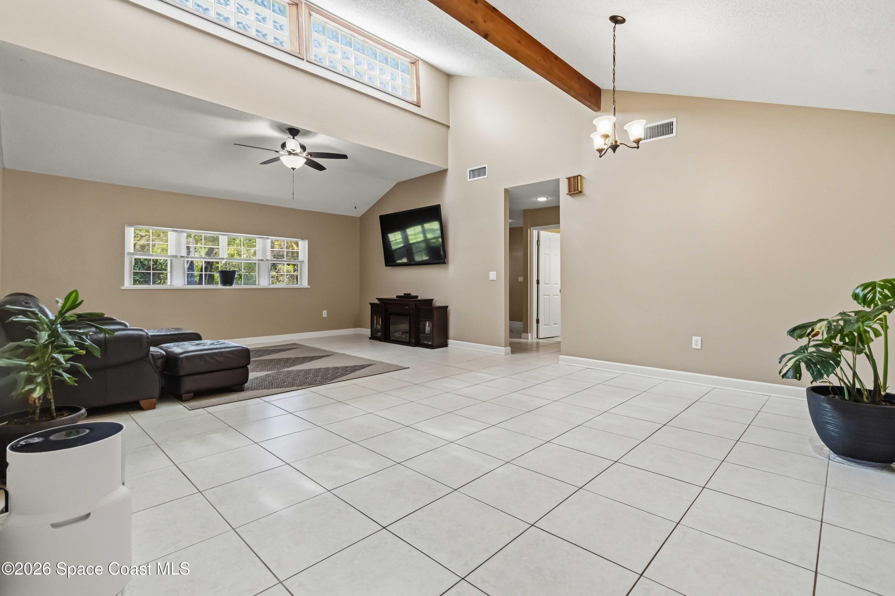 2125 Linrose Lane