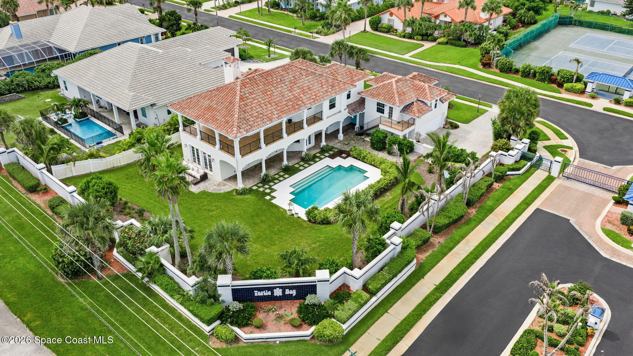 201 Loggerhead Drive