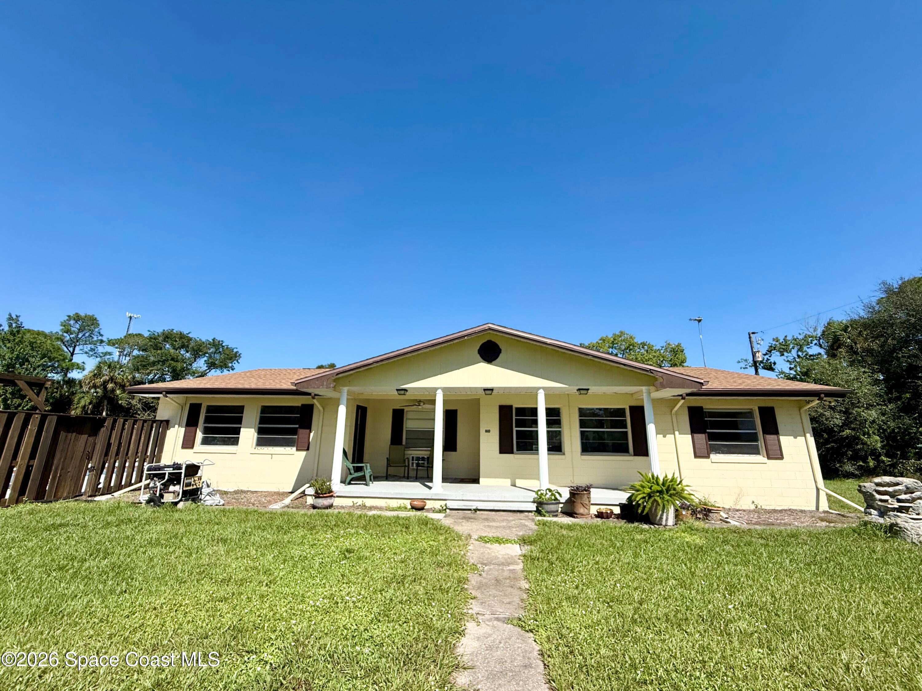 810 Kanawha Street