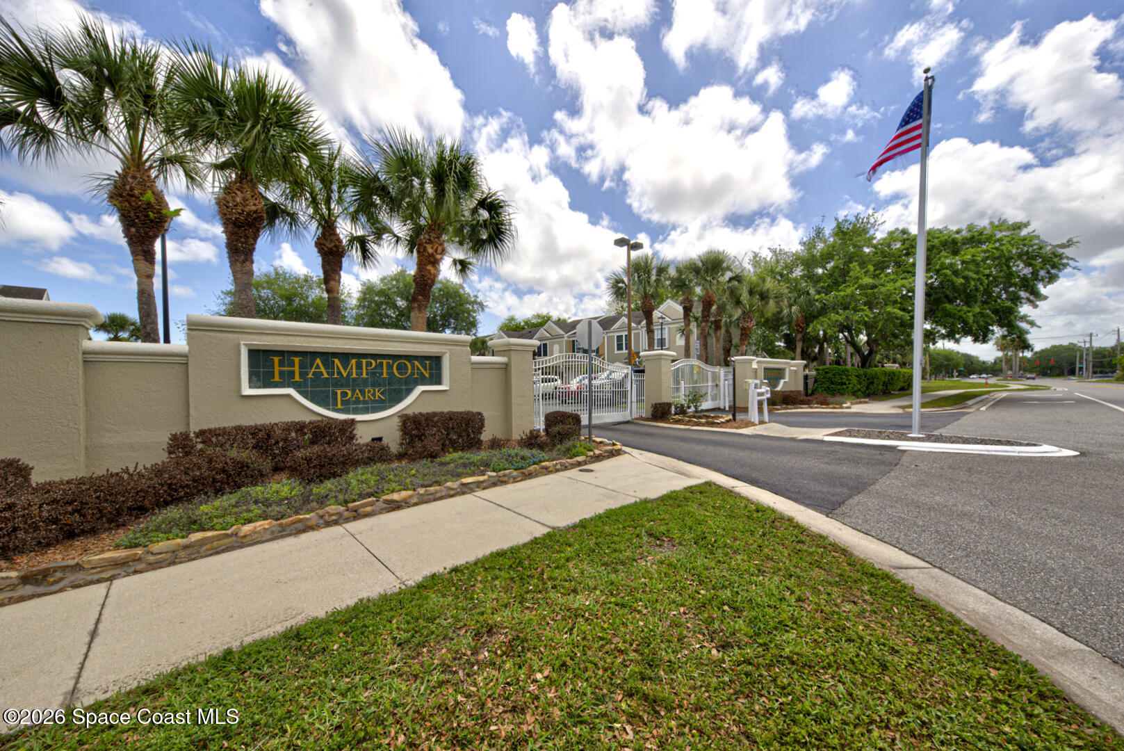 1322 Hampton Park Lane