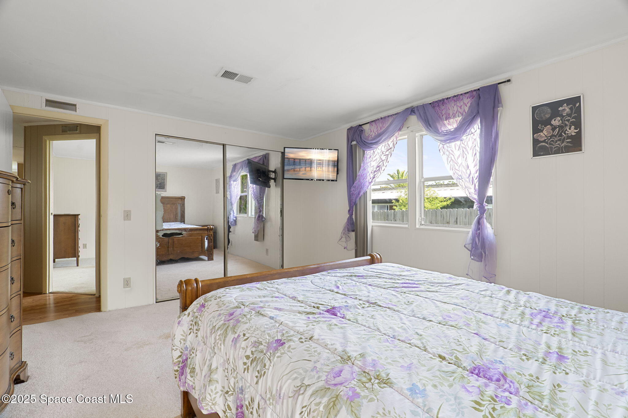 546 Ruth Circle