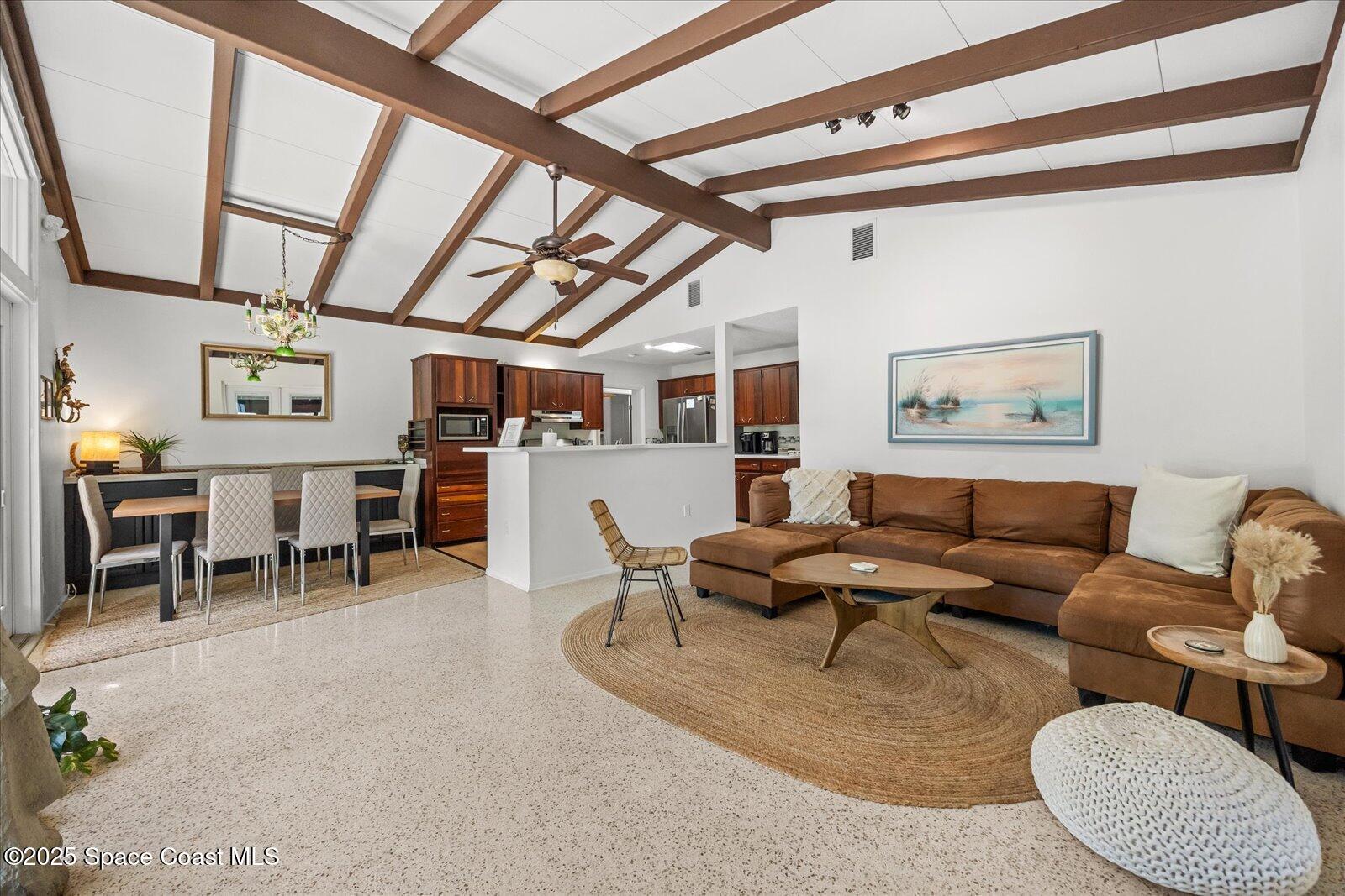 936 Santa Cruz Road
