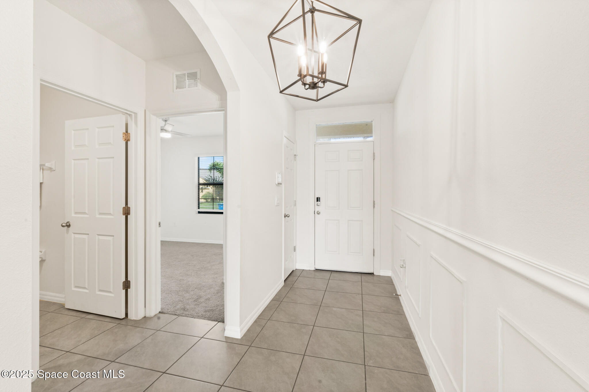 1854 Capital Drive SE