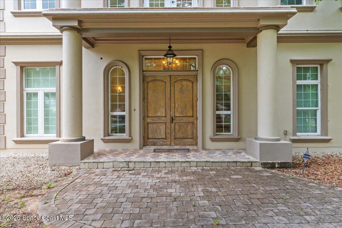 51 Bayshore Court