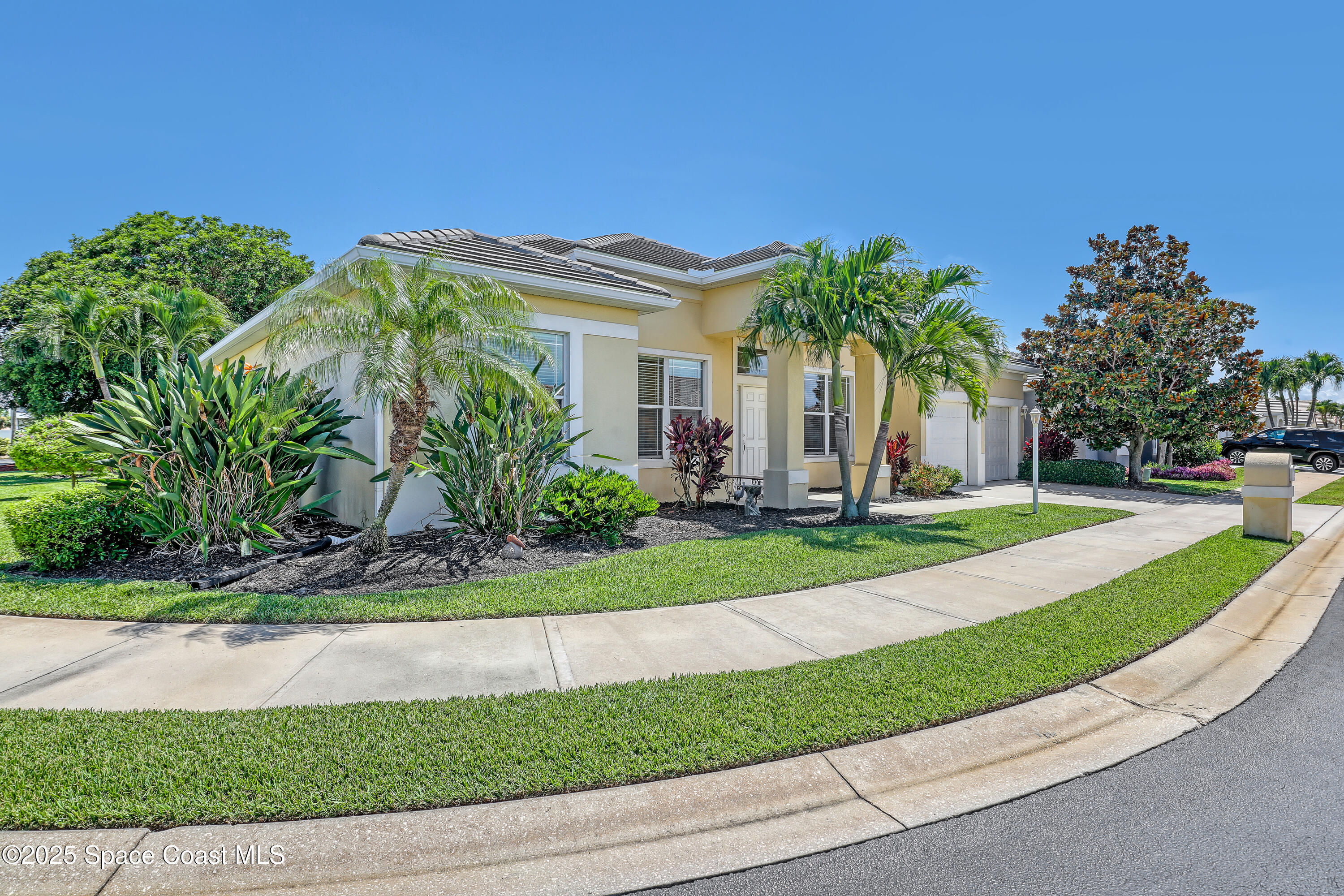 143 Sanibel Way