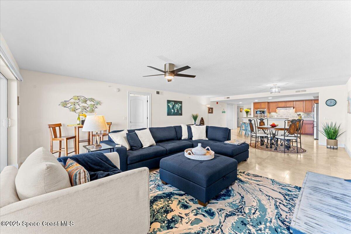 121 Lancha Circle 203