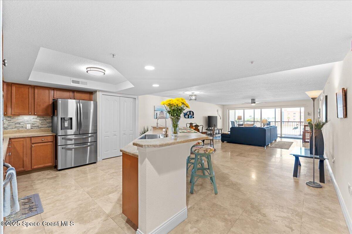 121 Lancha Circle 203