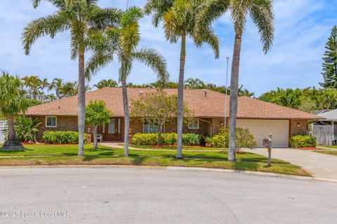 520 Bay Circle Indian Harbour Beach FL 32937