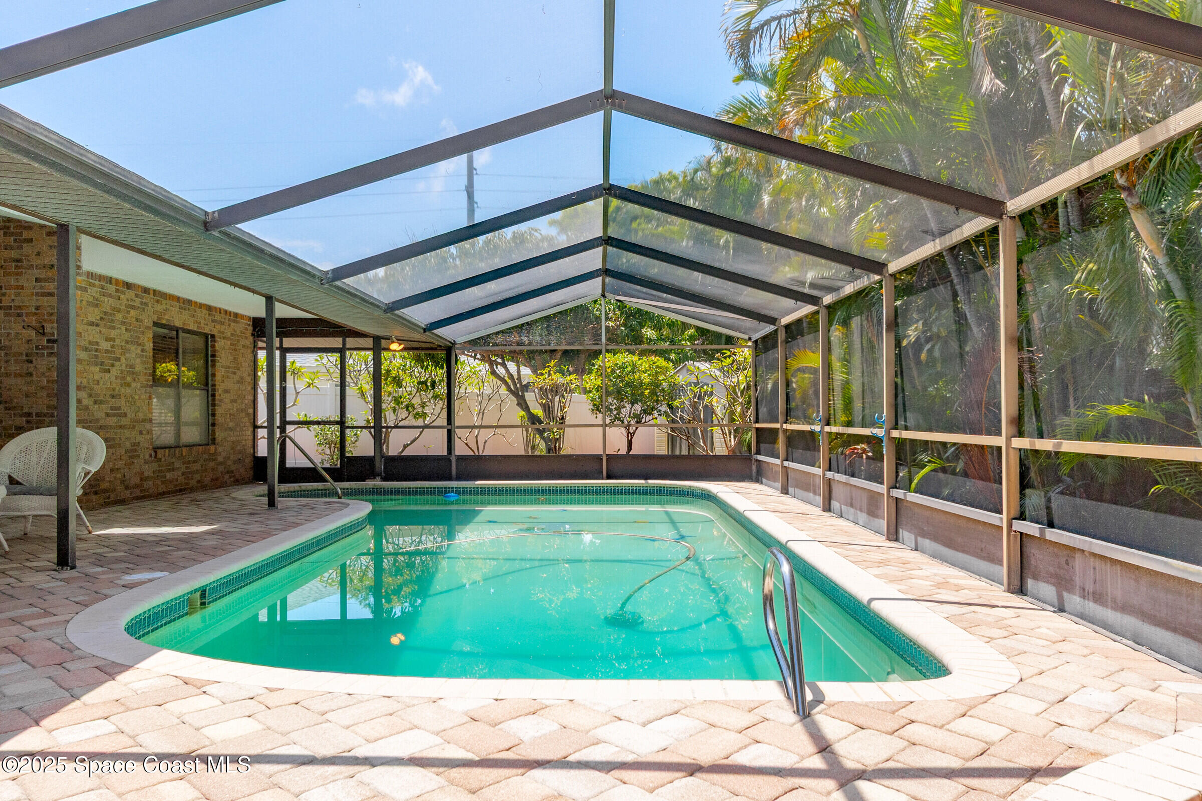520 Bay Circle