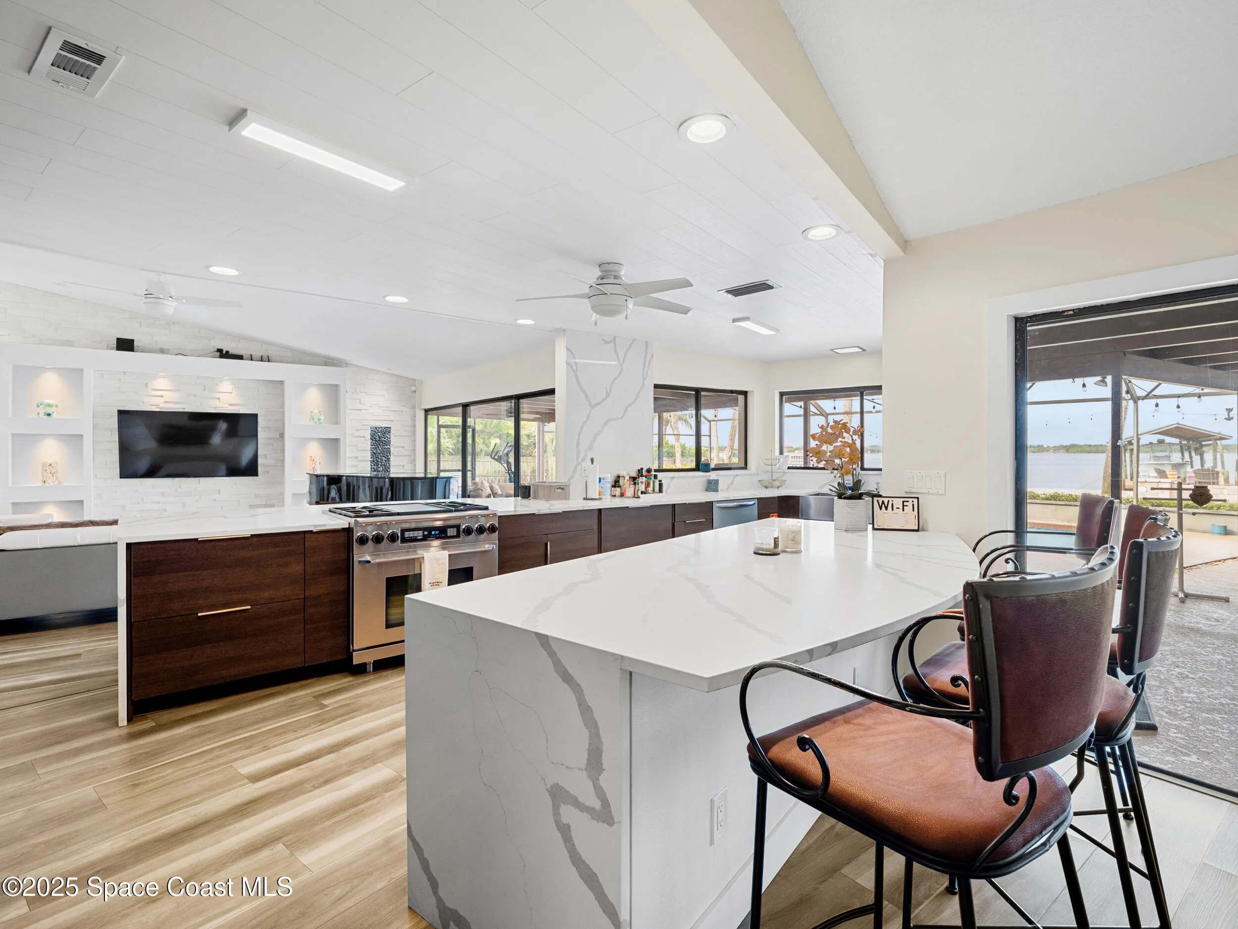 Merritt Island, Florida 32952, United States, 5 Bedrooms Bedrooms, ,4 BathroomsBathrooms,Residential,Active,242338