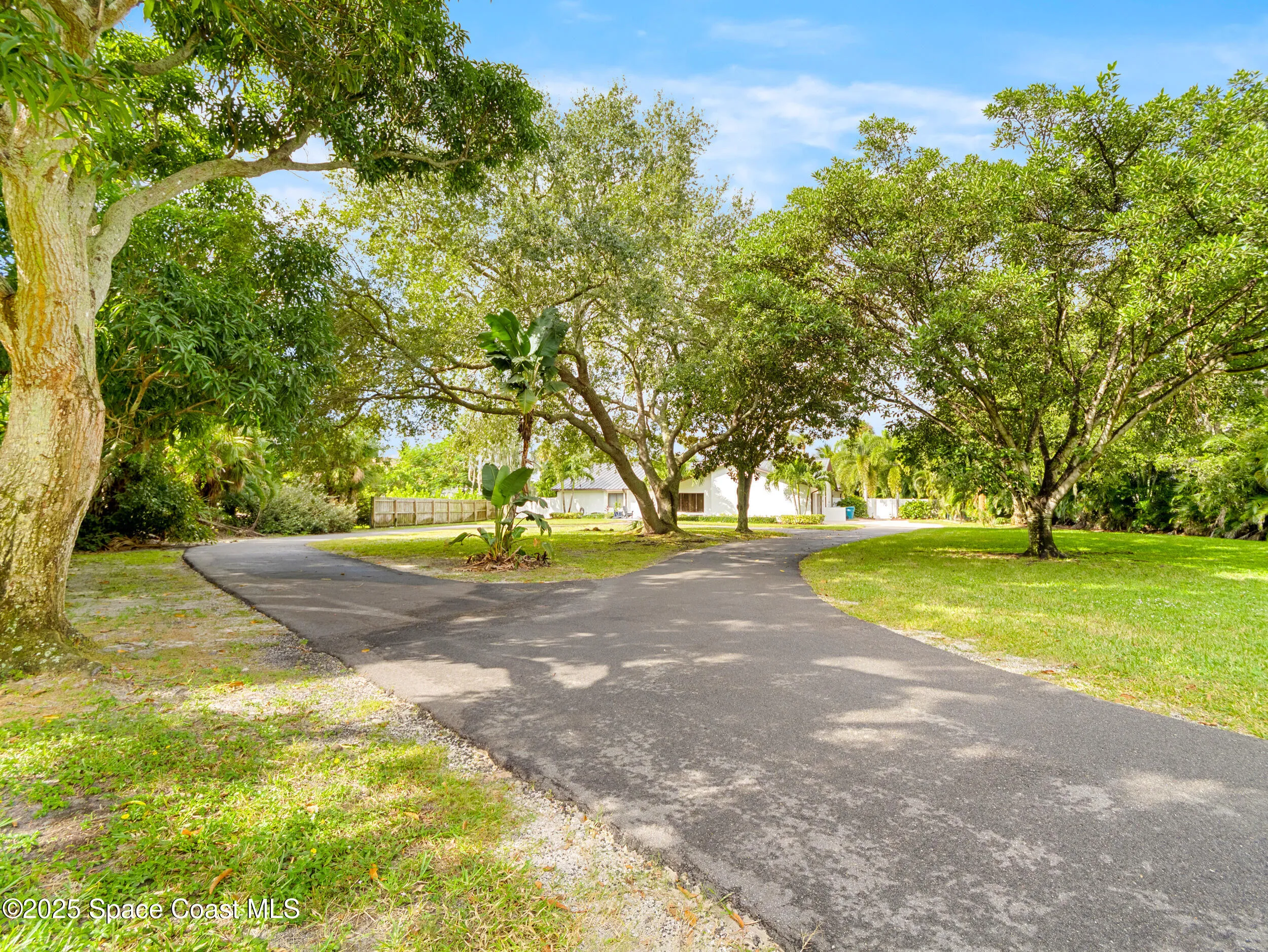 Merritt Island, Florida 32952, United States, 5 Bedrooms Bedrooms, ,4 BathroomsBathrooms,Residential,Active,242338