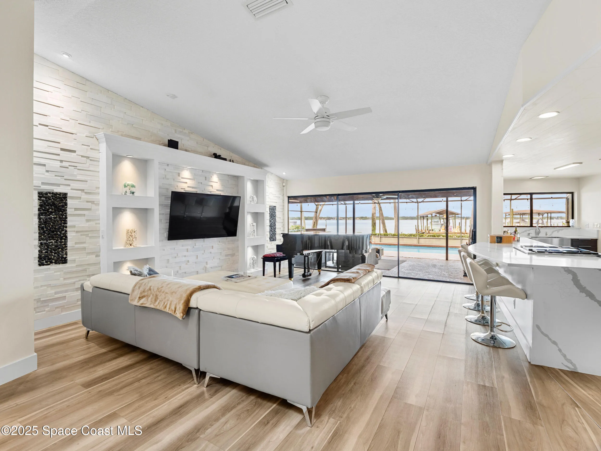 Merritt Island, Florida 32952, United States, 5 Bedrooms Bedrooms, ,4 BathroomsBathrooms,Residential,Active,242338