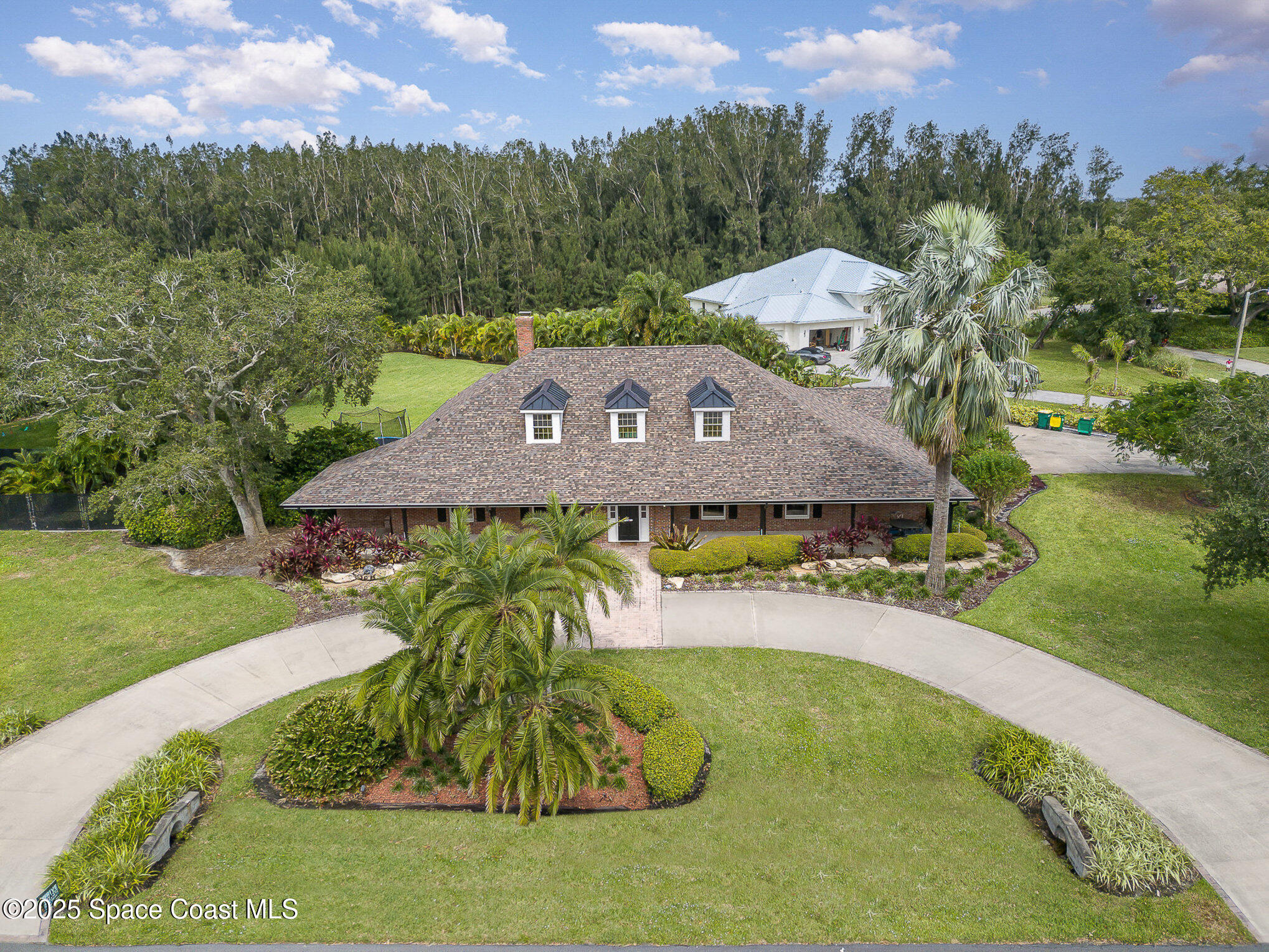 140 Crispin Street