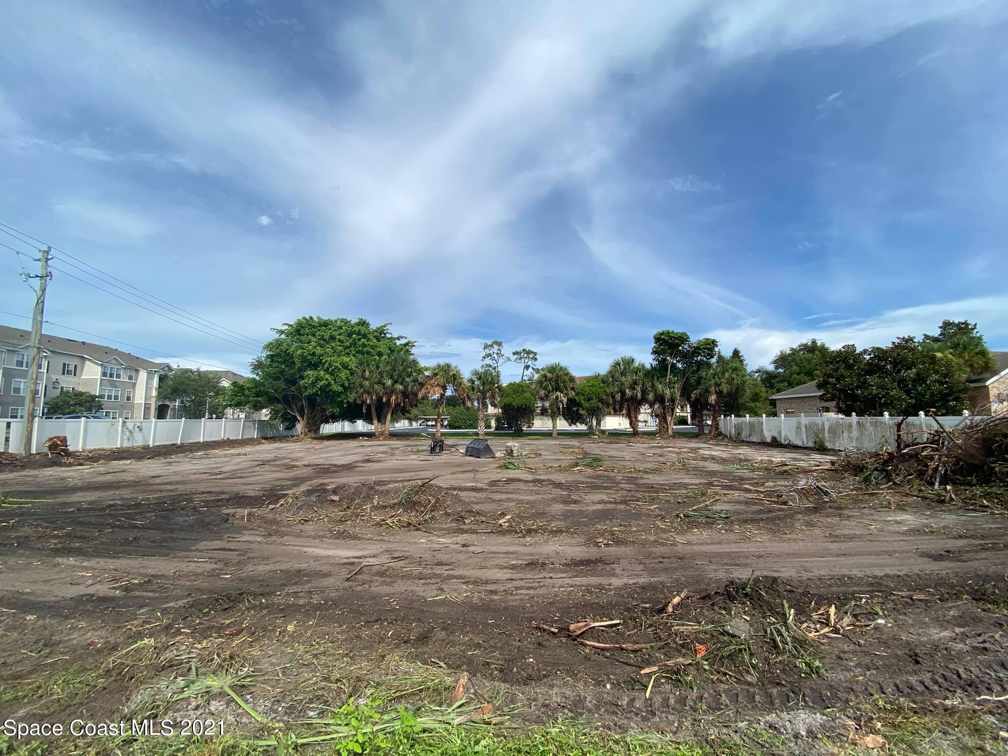 2745 N Wickham Road