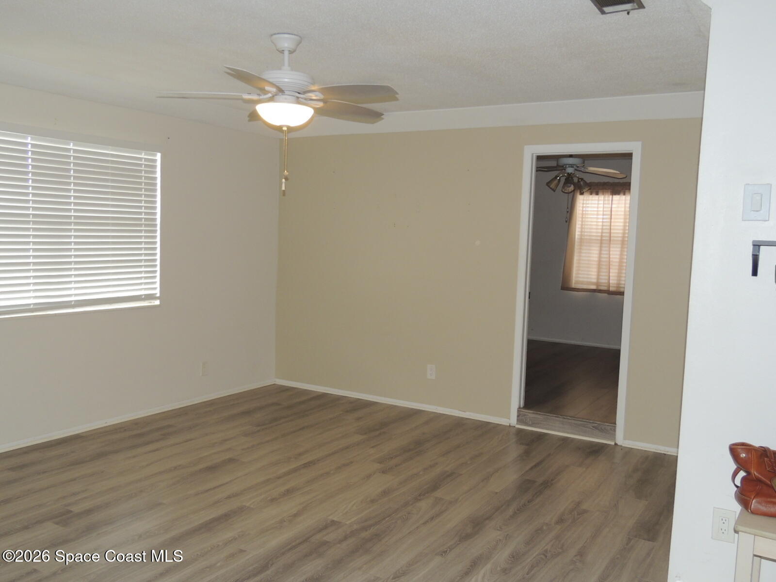 1312 Huntington Lane