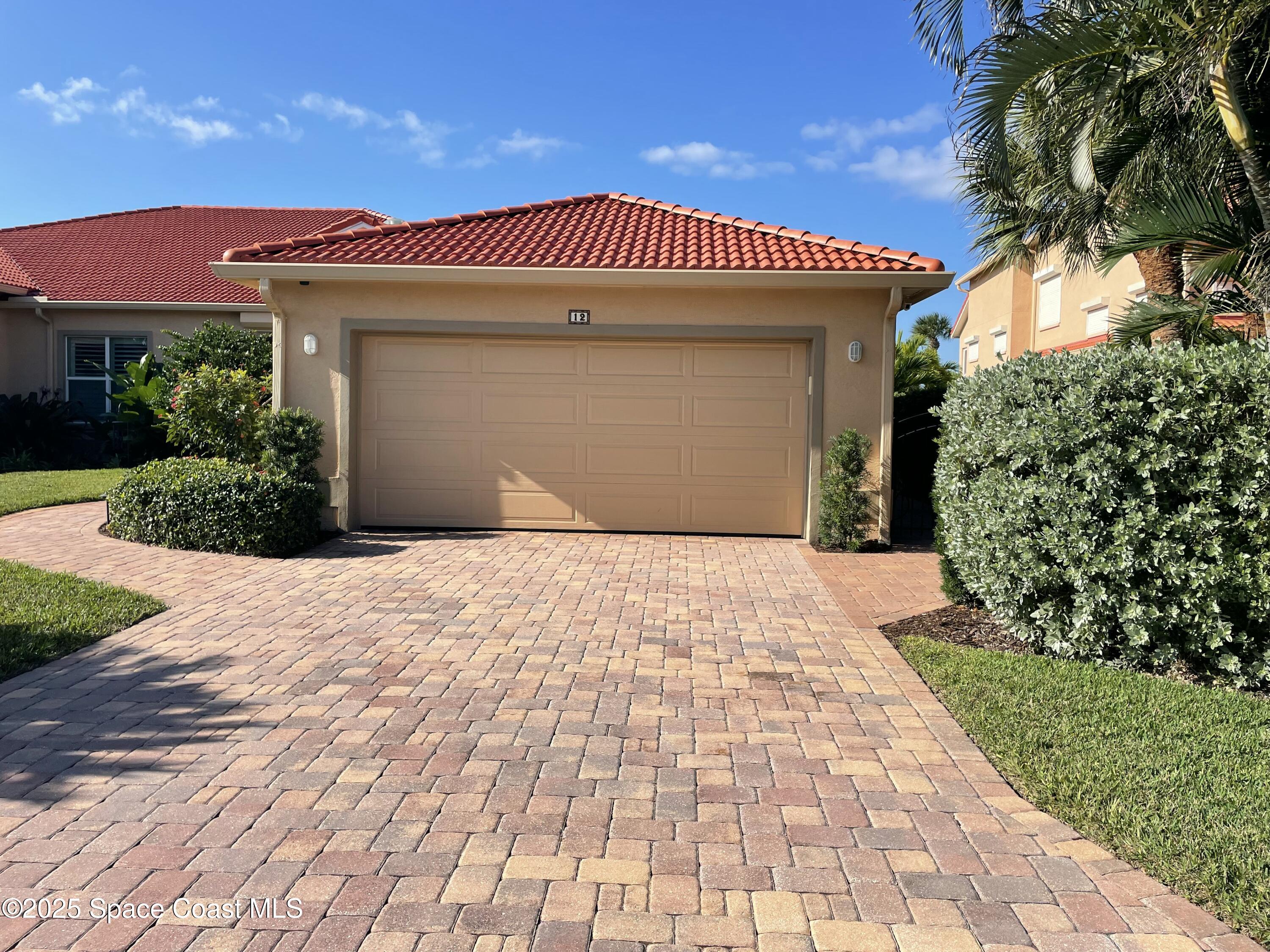 12 Marina Isles Boulevard
