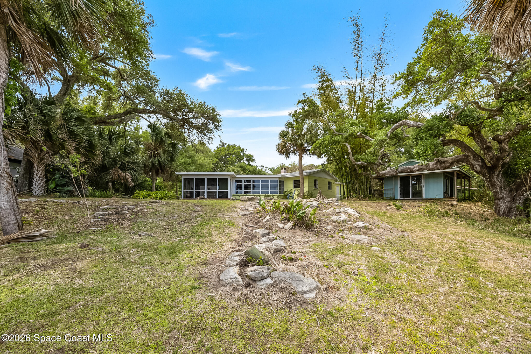 8690 S Tropical Trail