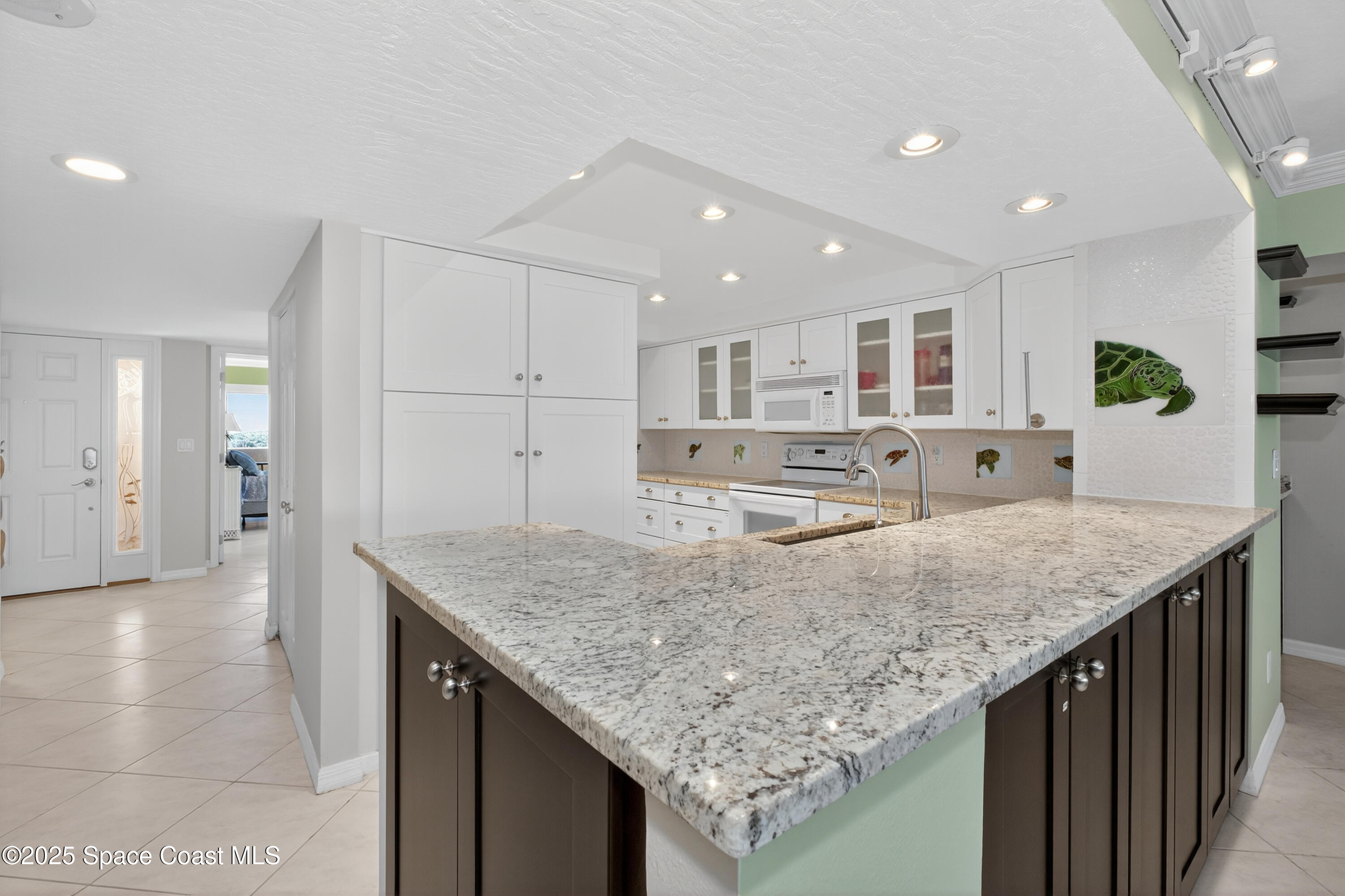 2727 N Highway A1a 501